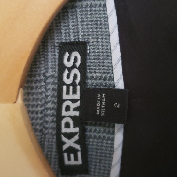 Express Blazer - Picture 2 of 8